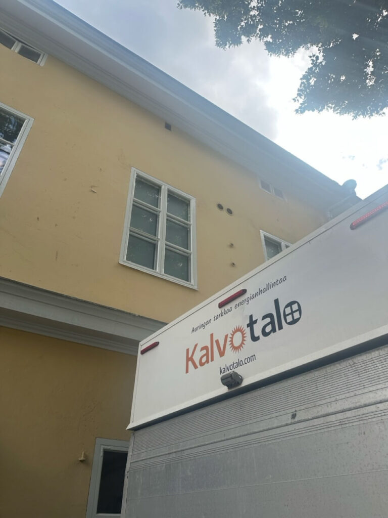 Maitolasikalvo